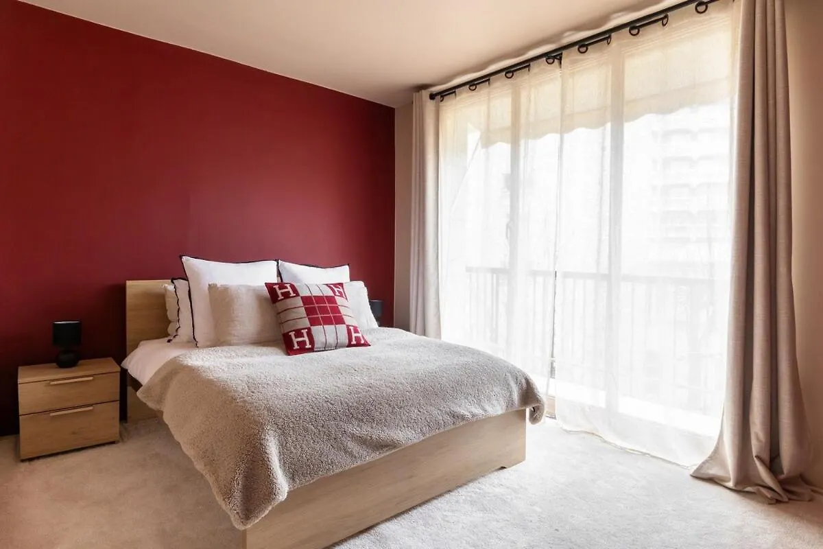 Trocadero Love Paris Apartment